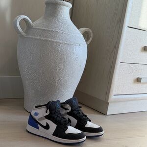 Nike Air Jordan 1 Mid